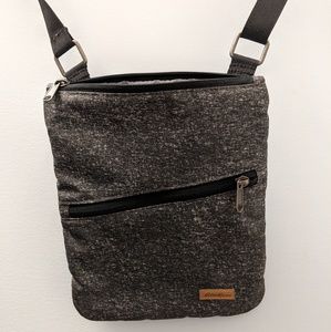 Eddie Bauer travel bag